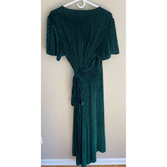 Baltic Born NWT Emerald Green Velvet RIbbed Wrap Dress Size XXXL Size 3XL Plus - Picture 7 of 12